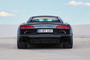 Audi R8 V10 RWD Coupe 2020 года  (AU)